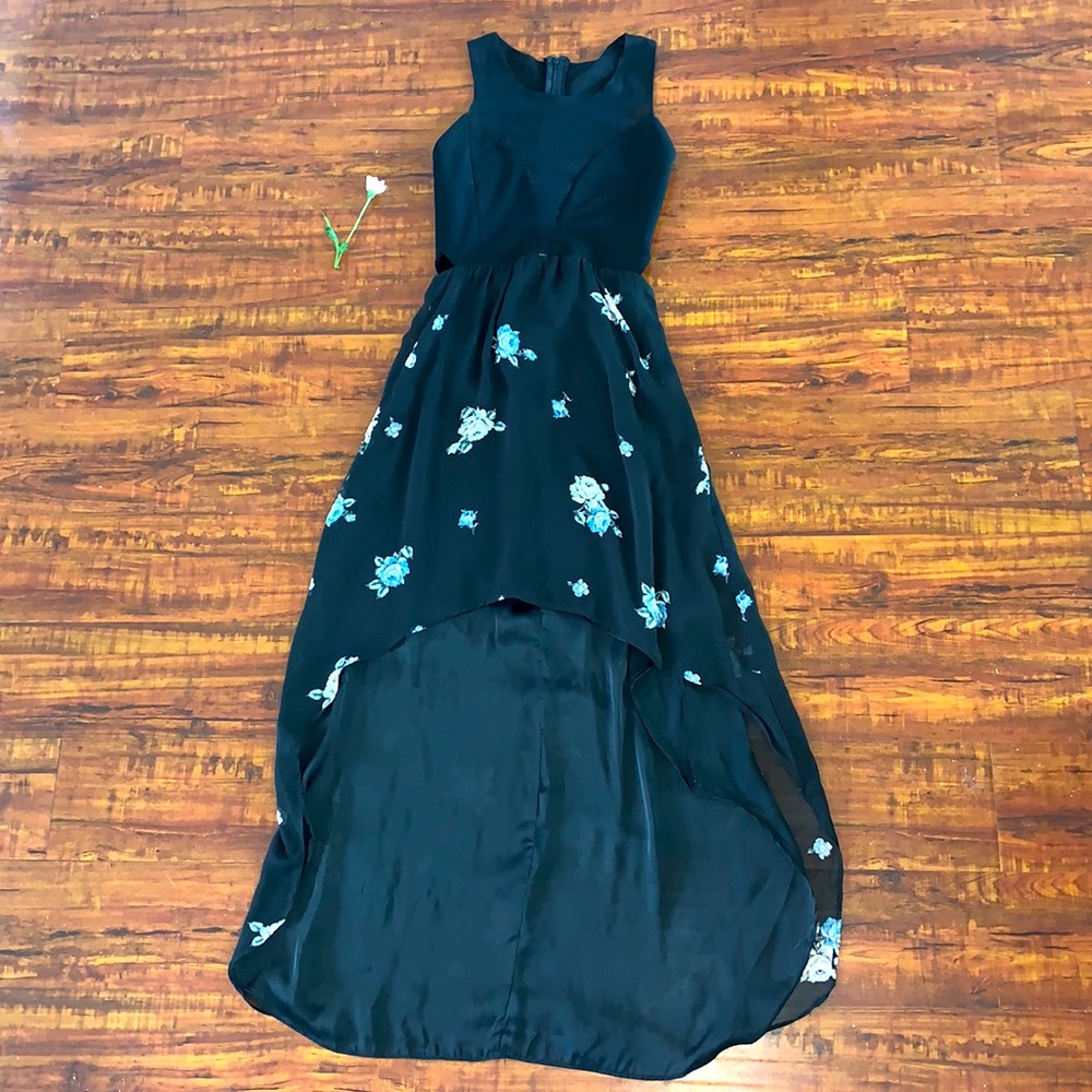 Beautiful floral hi-lo dress with cut-outs